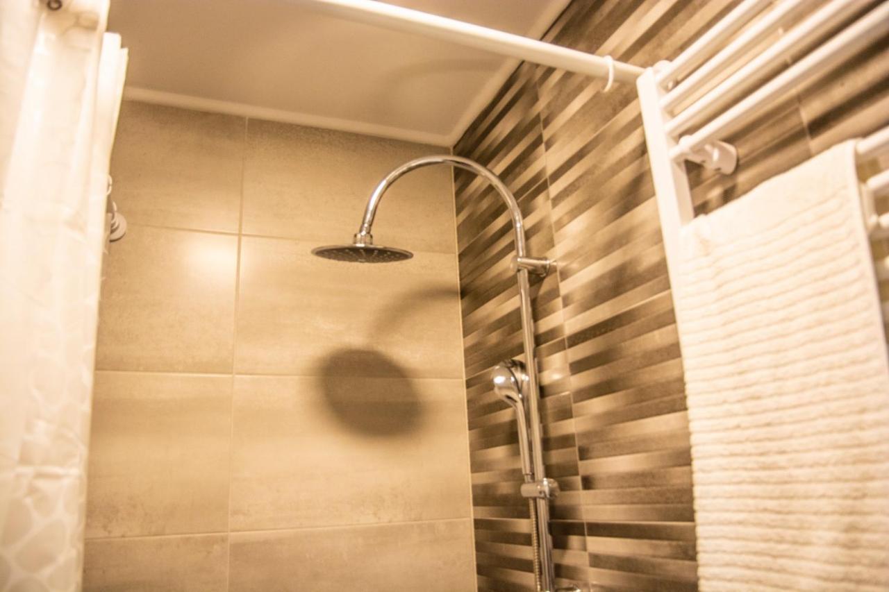 זאגרב Apartment & Room Eni מראה חיצוני תמונה