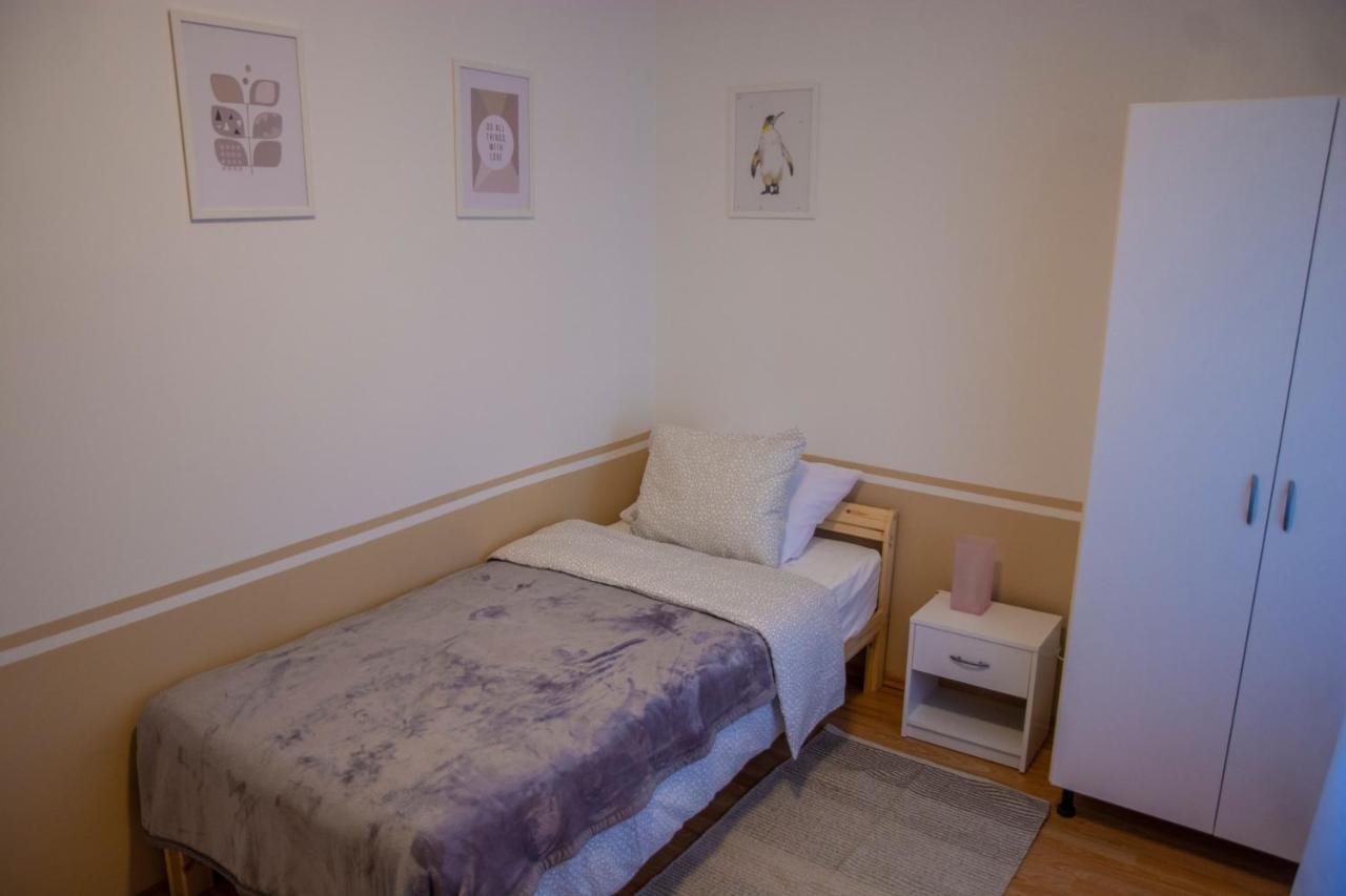 זאגרב Apartment & Room Eni מראה חיצוני תמונה