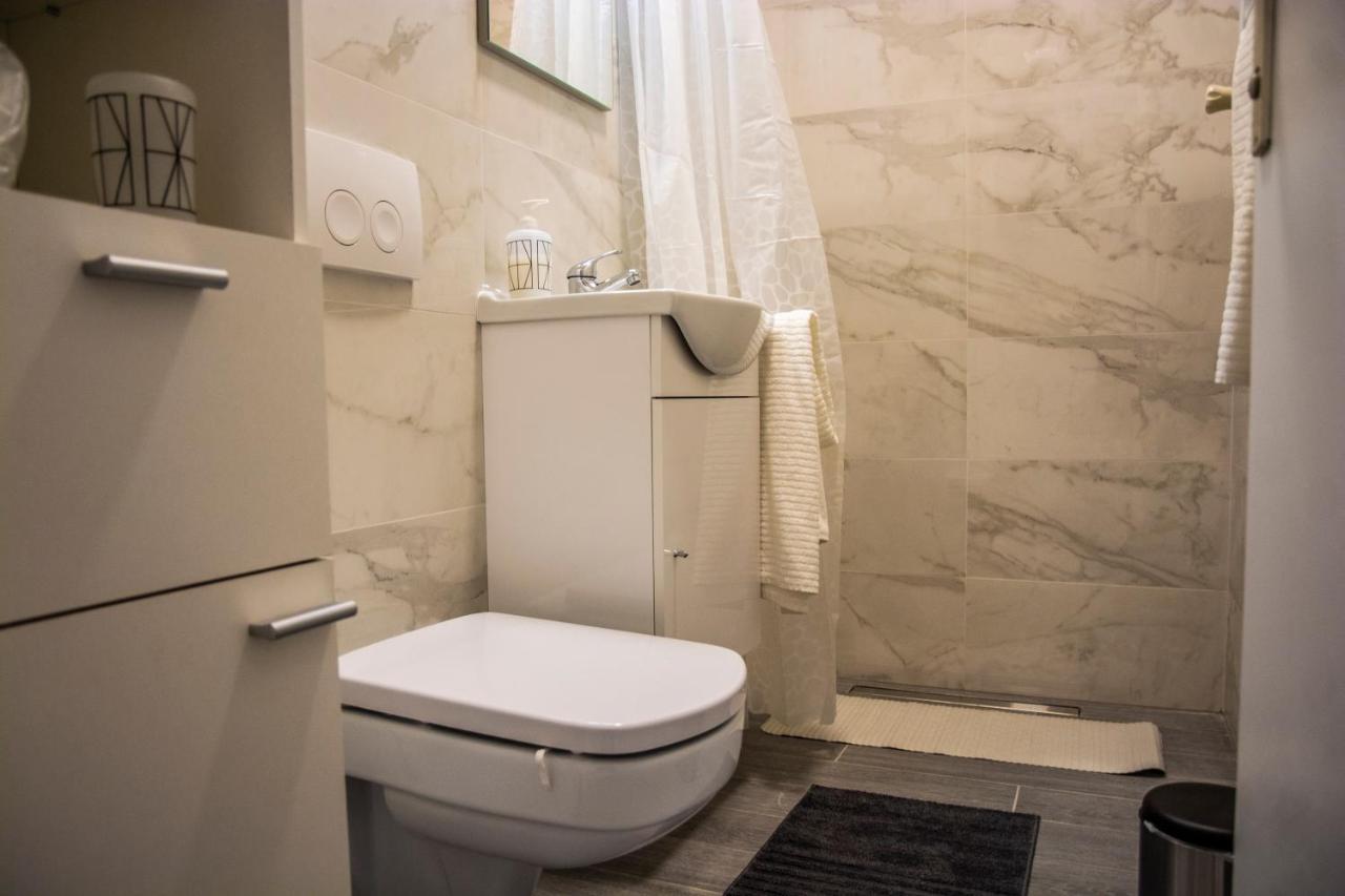 זאגרב Apartment & Room Eni מראה חיצוני תמונה
