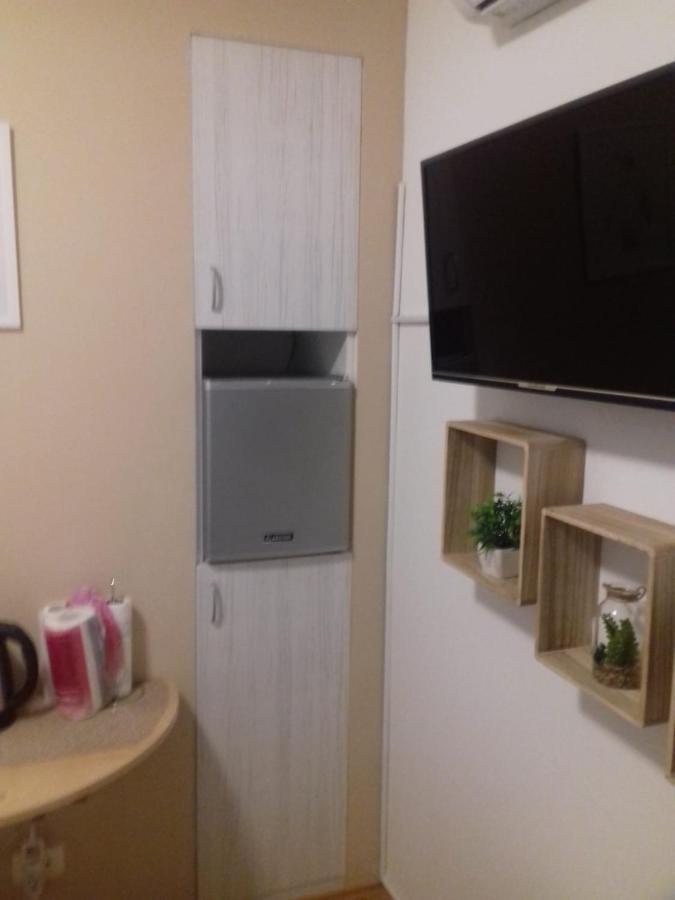 זאגרב Apartment & Room Eni מראה חיצוני תמונה